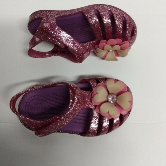 Crocs Infant Girl T-Strip Sandals, sz 5, Pink with cream flower.pre-owned - Picture 3 of 6